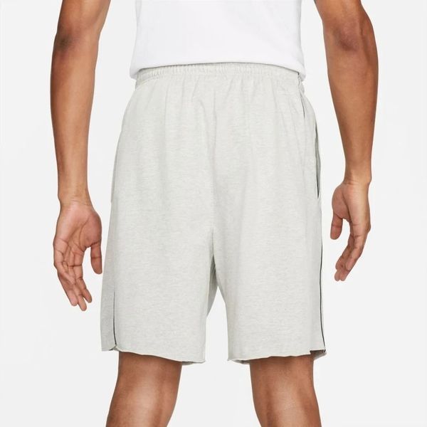 Nike Standard Issue DH7383-050 фото