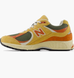 New Balance 2002R Yellow U2002RPB фото 1